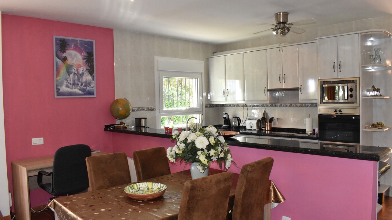 Photo of Kitchen in Canillas de Albaida