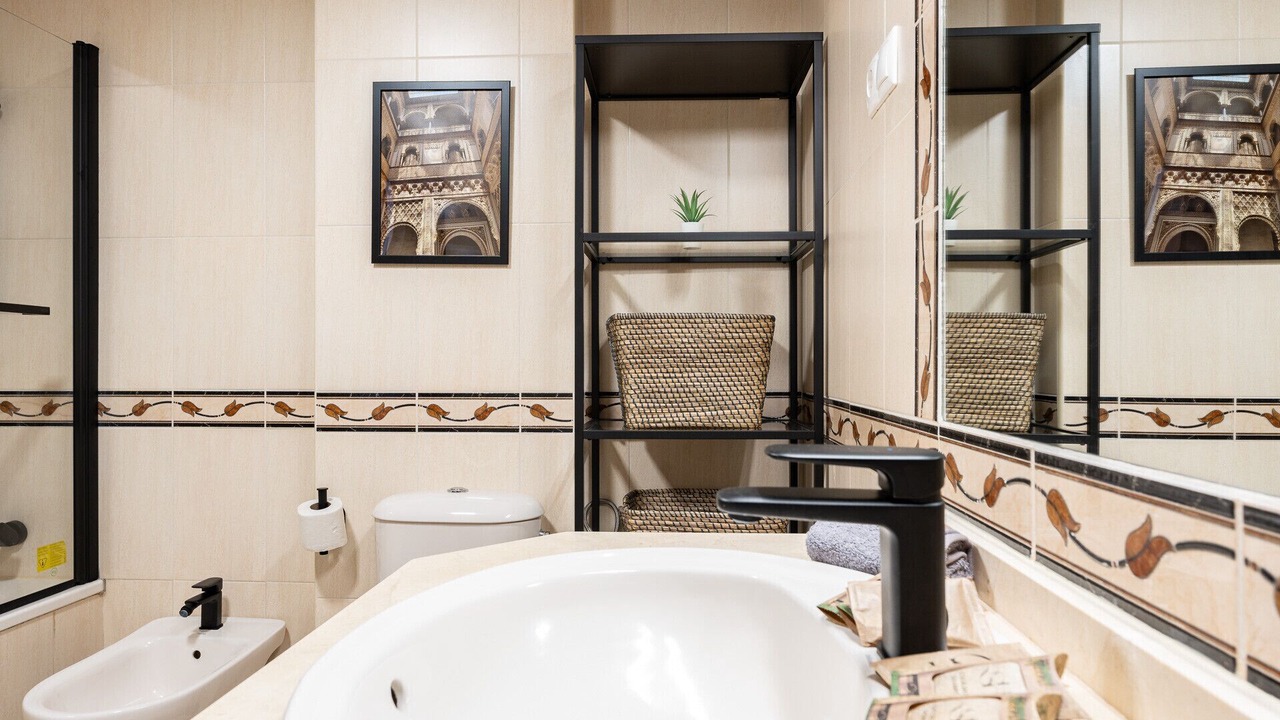 Photo of Bathroom in Torrequebrada