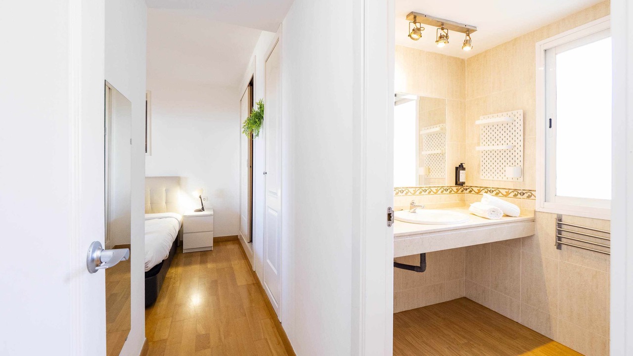 Photo of Bathroom in Benagalbon