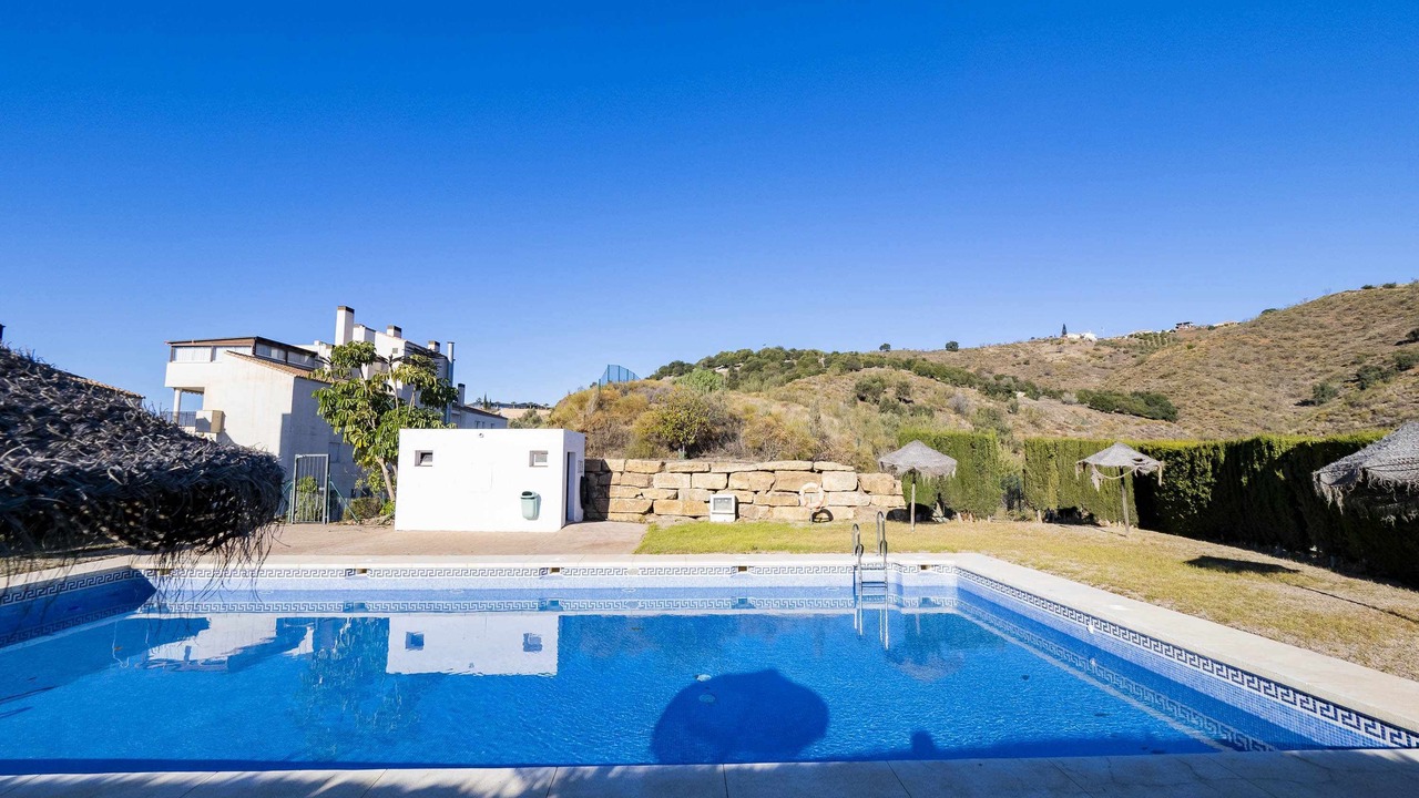 Photo of Outdoor in Benagalbon