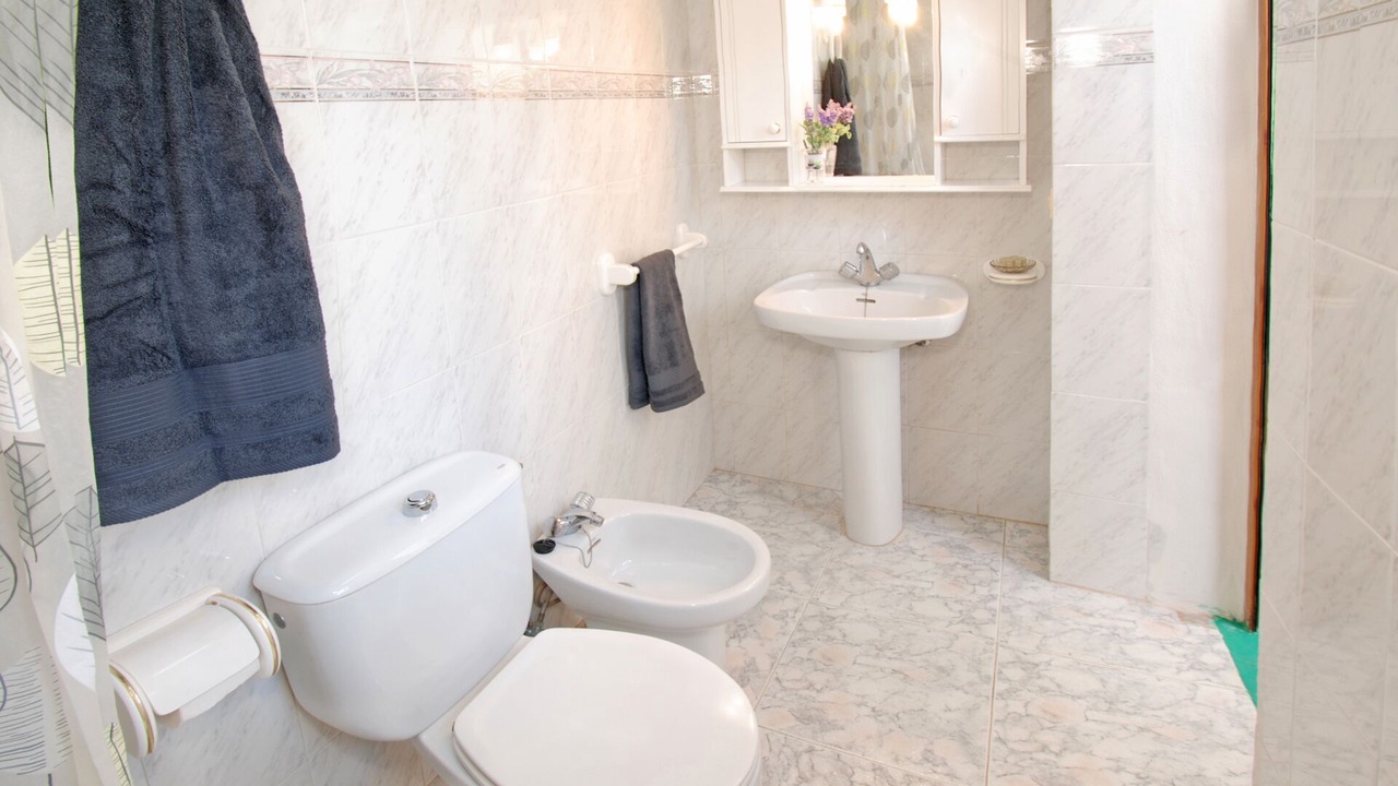 Photo of Bathroom in Periana