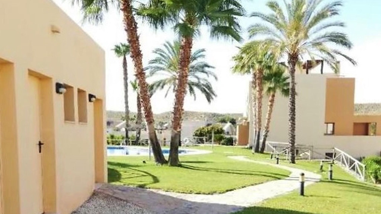 Photo of Outdoor in Vera