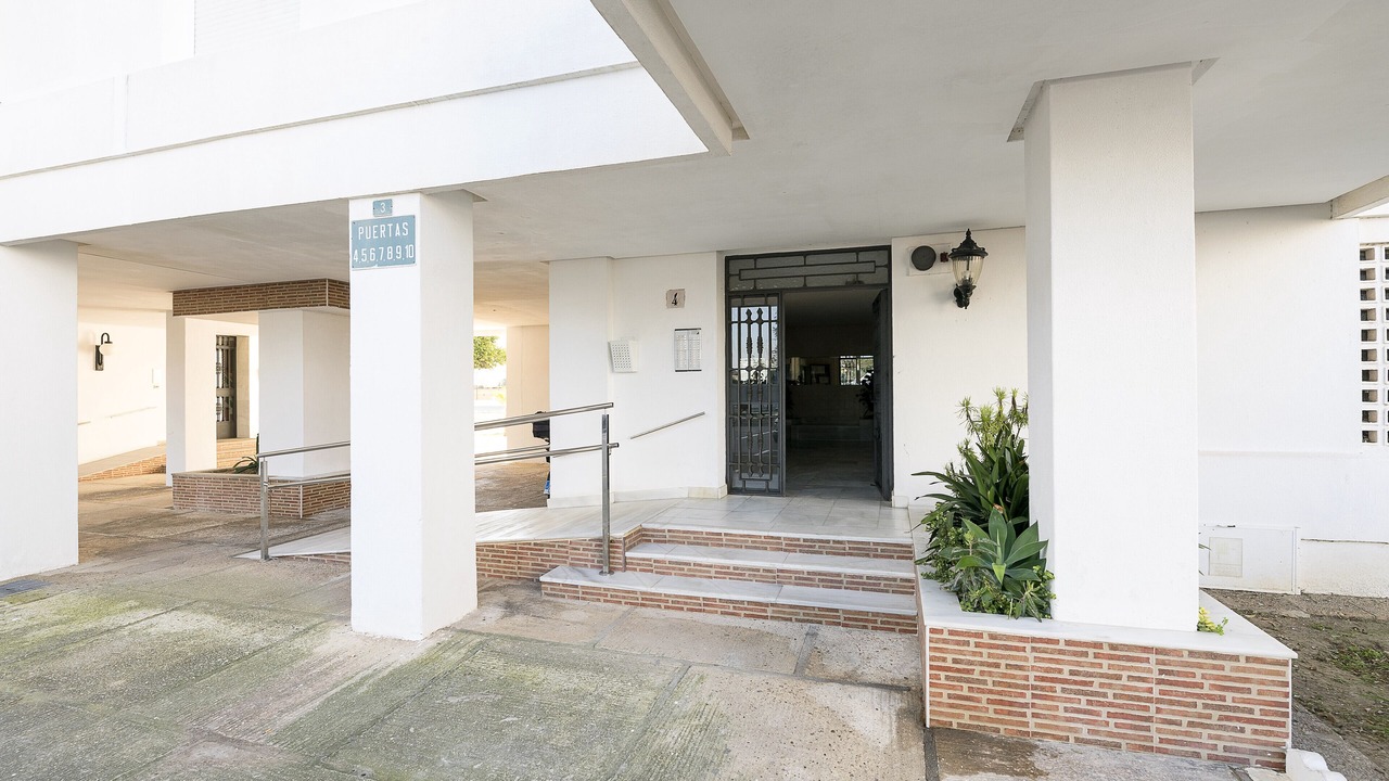 Photo of Outdoor in Valdelagrana