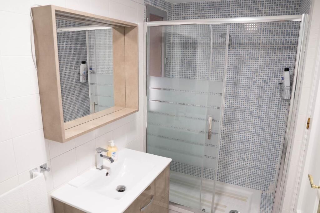 Photo of Bathroom in Figares