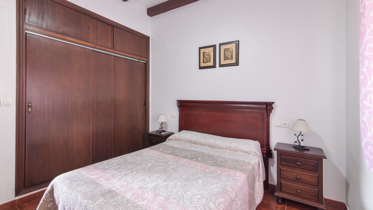 Photo of Bedroom in Lepe