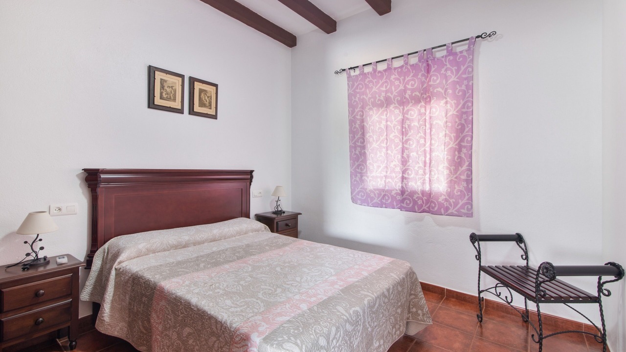 Photo of Bedroom in Lepe