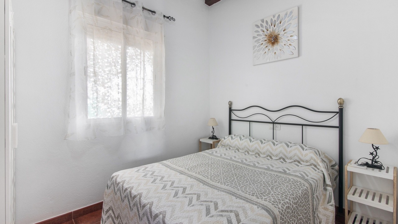 Photo of Bedroom in Lepe