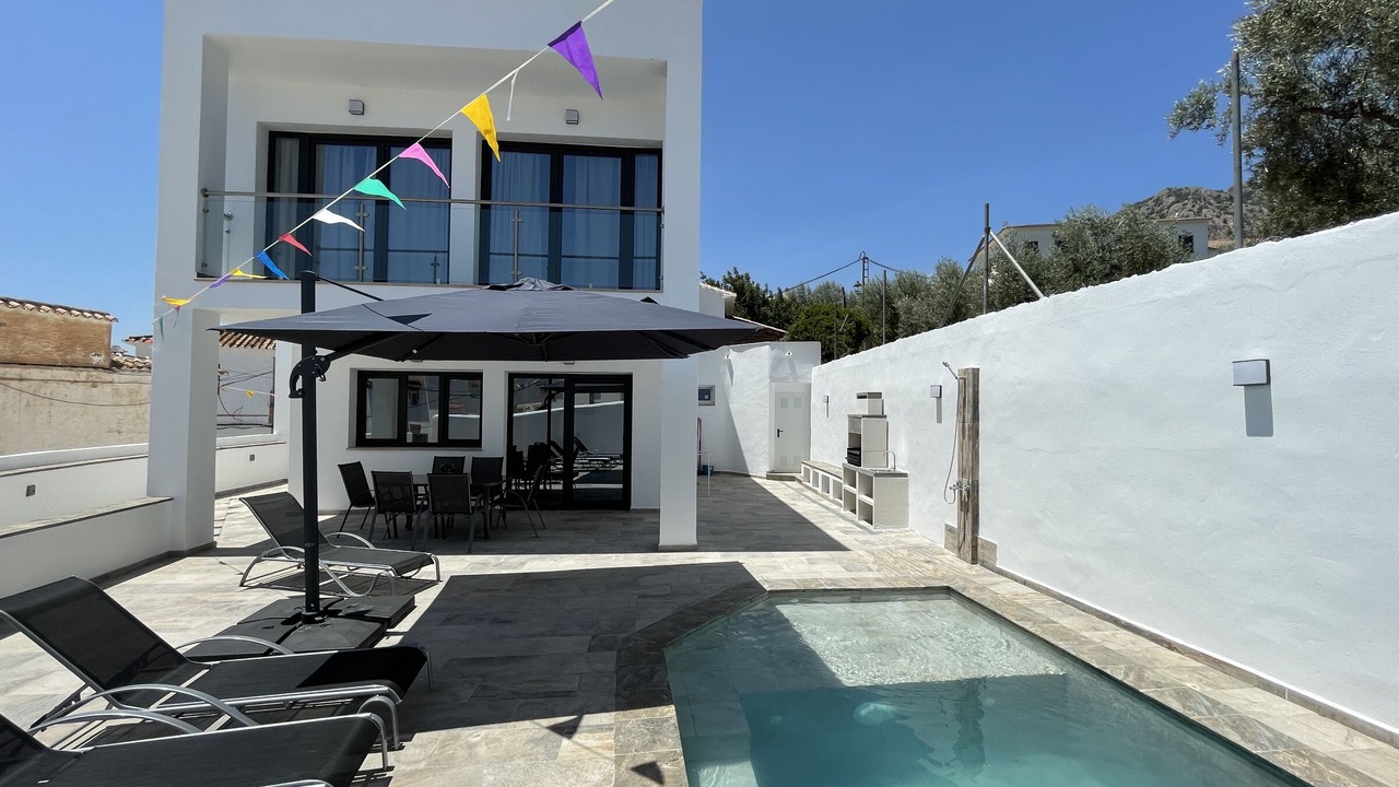 Photo of Outdoor in Mondron