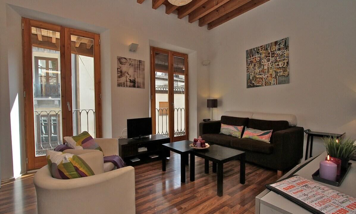 Photo of Livingroom in Central District