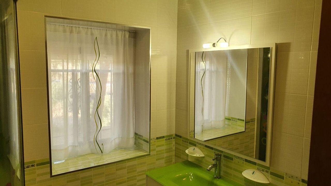 Photo of Bathroom in Castillo de Locubin