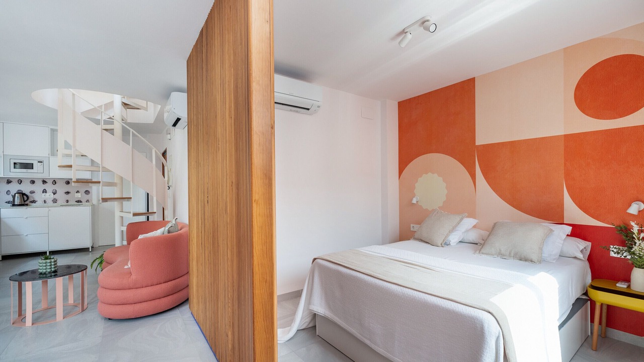 Photo of Bedroom in Central District