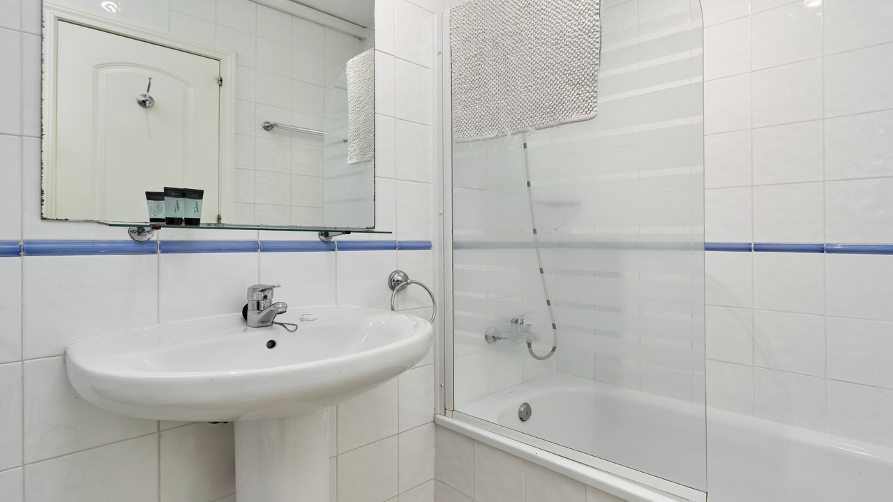 Photo of Bathroom in Oasis del Capistrano