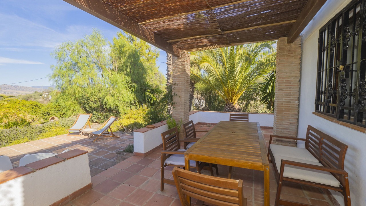 Photo of Outdoor in Coin