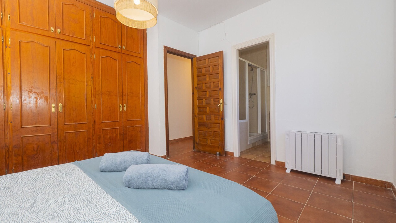 Photo of Bedroom in Coin