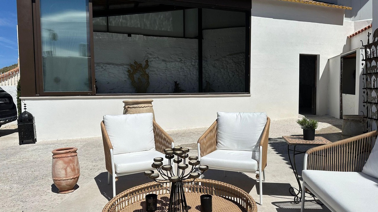 Photo of Patio Balcony in Alcudia de Guadix