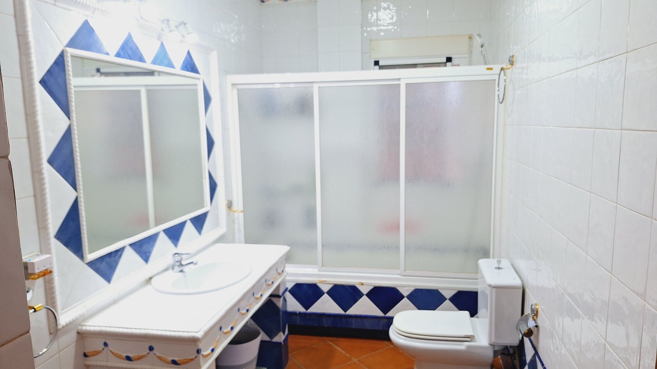 Photo of Bathroom in Villanueva del Trabuco