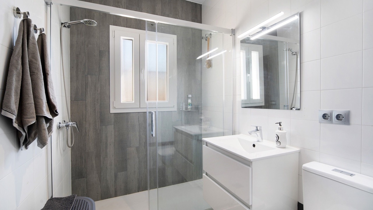 Photo of Bathroom in Los Gallos-Cerromolino