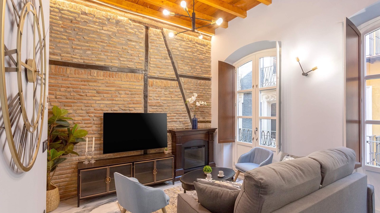 Photo of Livingroom in Central District