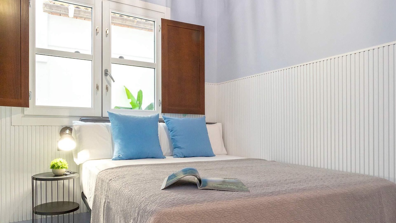 Photo of Bedroom in Central District