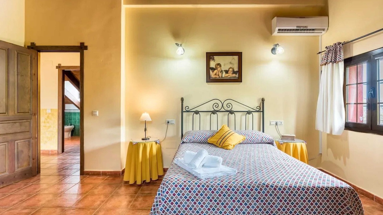 Photo of Bedroom in Almogia
