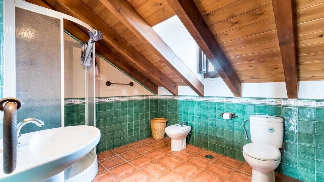Photo of Bathroom in Almogia