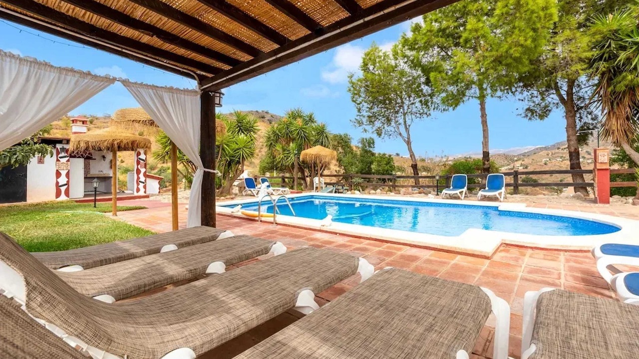 Photo of Outdoor in Almogia