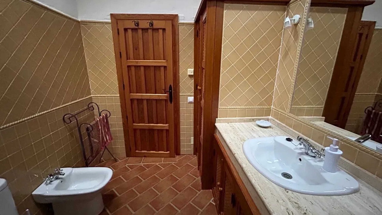 Photo of Bathroom in Alajar