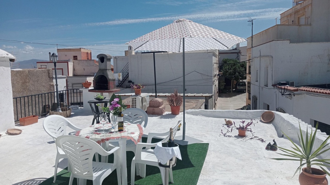 Photo of Outdoor in Illar
