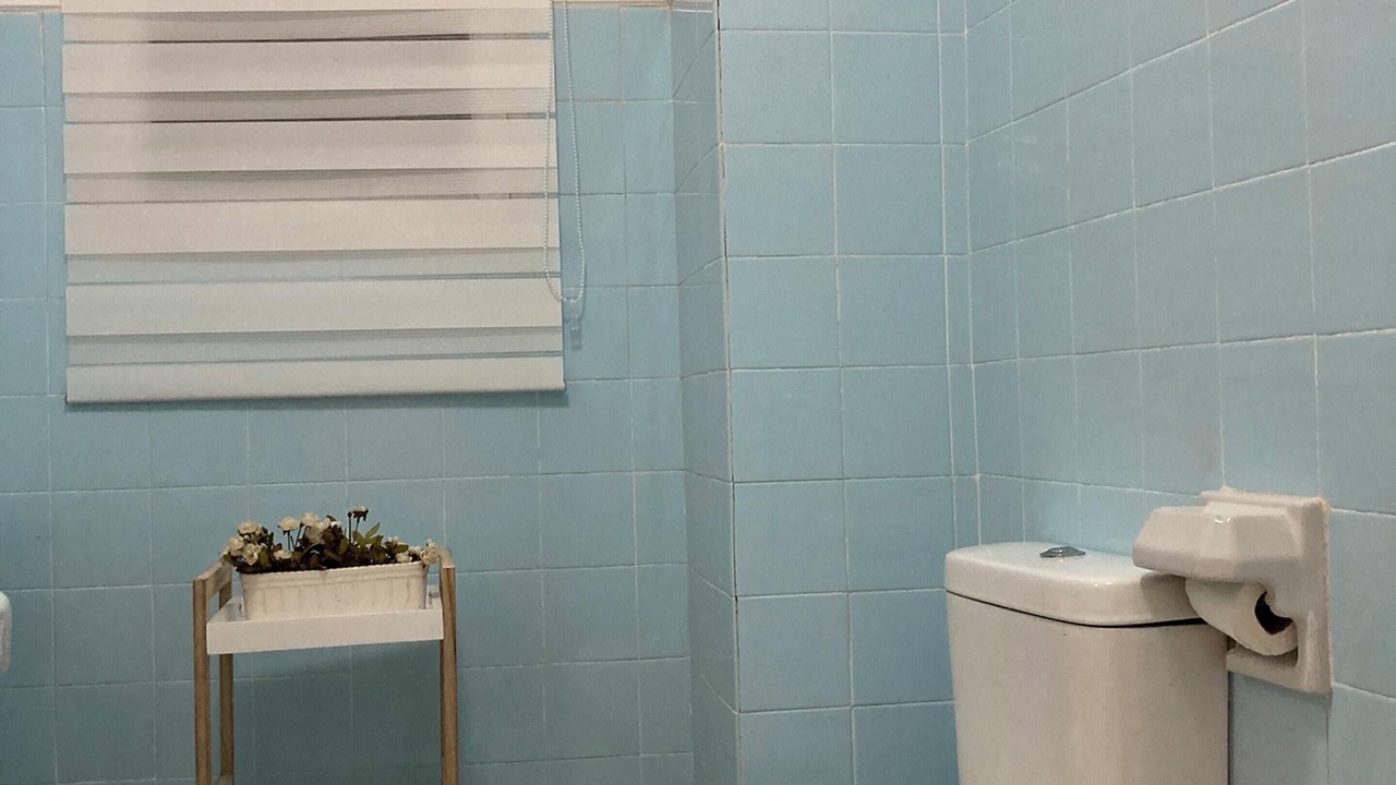 Photo of Bathroom in Albunol