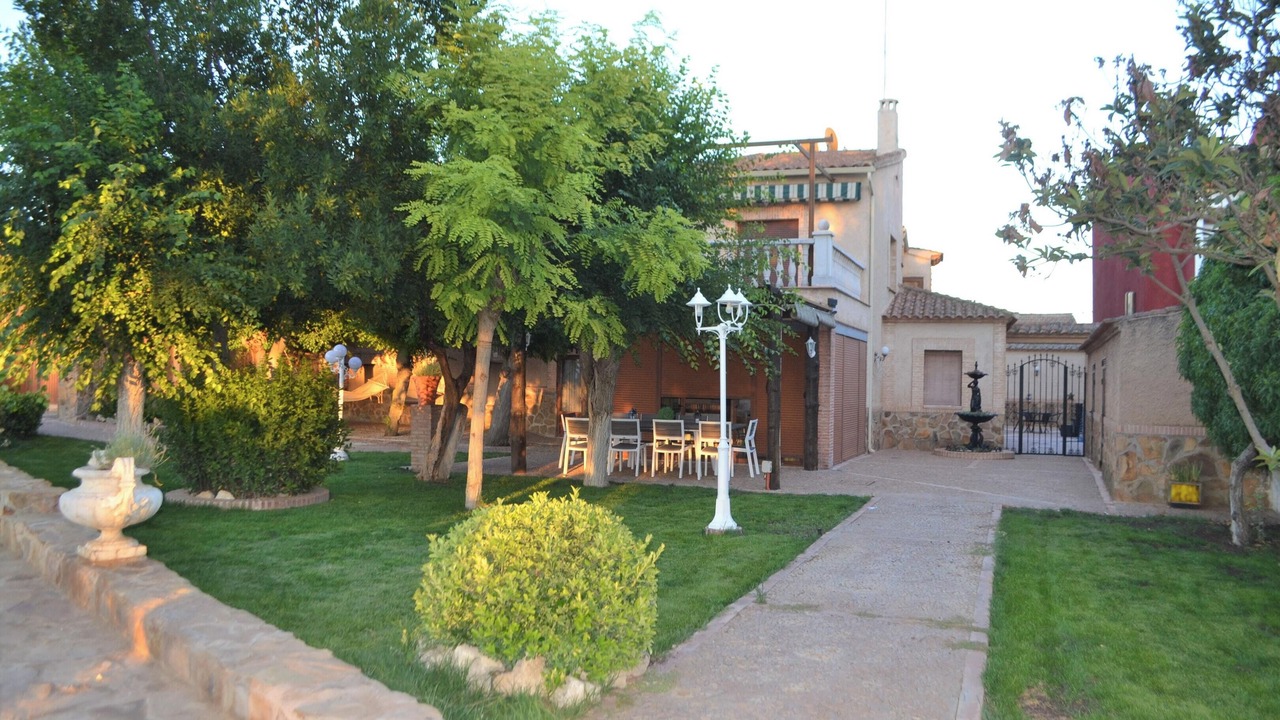 Photo of Outdoor in Fernan Caballero