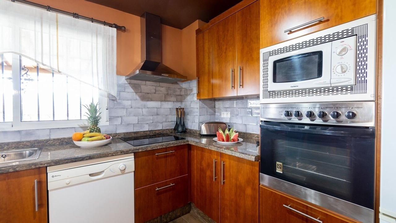 Photo of Kitchen in Algatocin