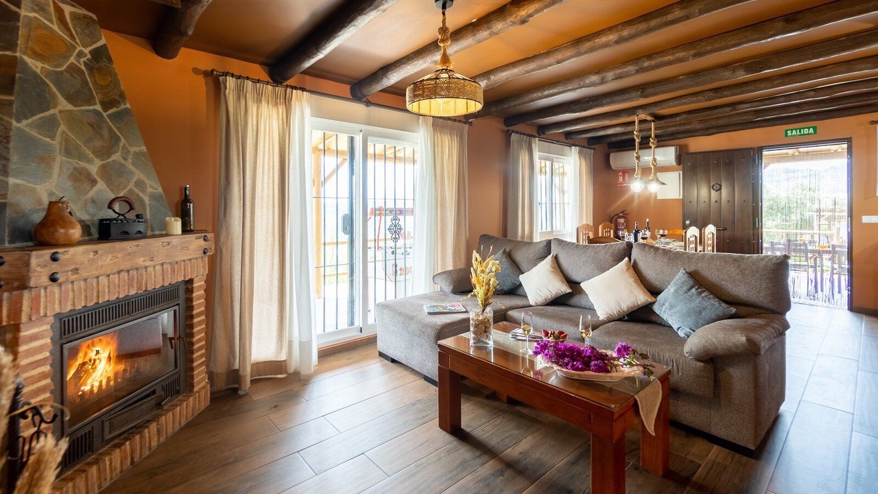 Photo of Livingroom in Algatocin