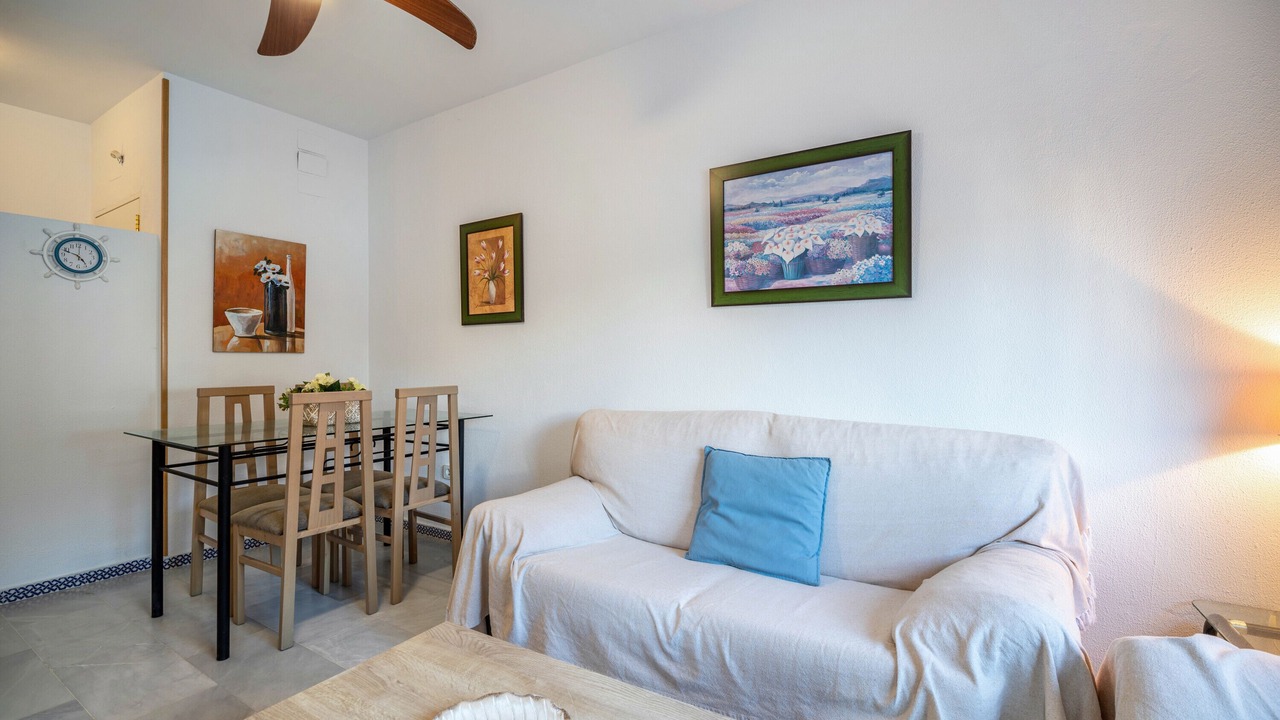 Photo of Livingroom in Poblado de Sancti Petri