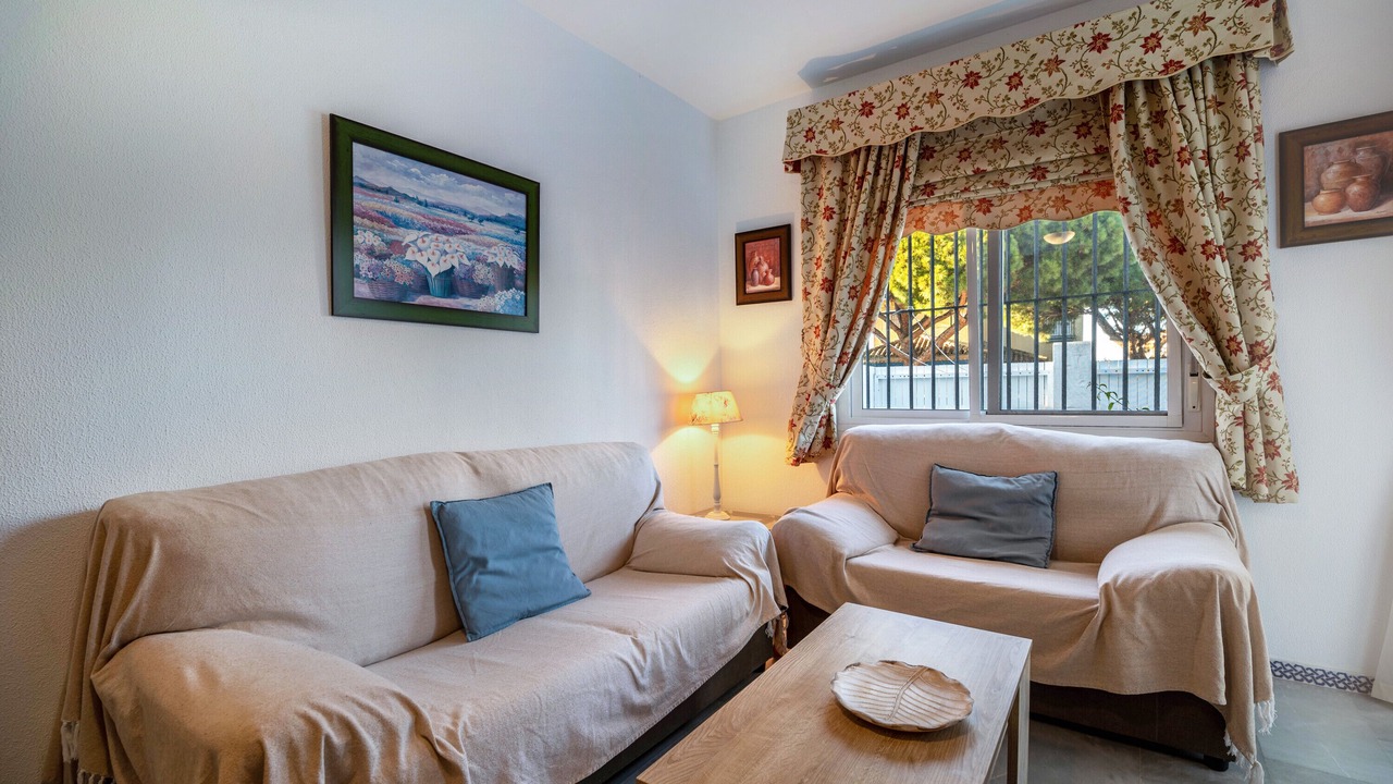 Photo of Livingroom in Poblado de Sancti Petri