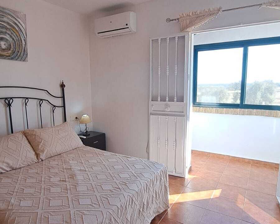 Photo of Bedroom in Paymogo