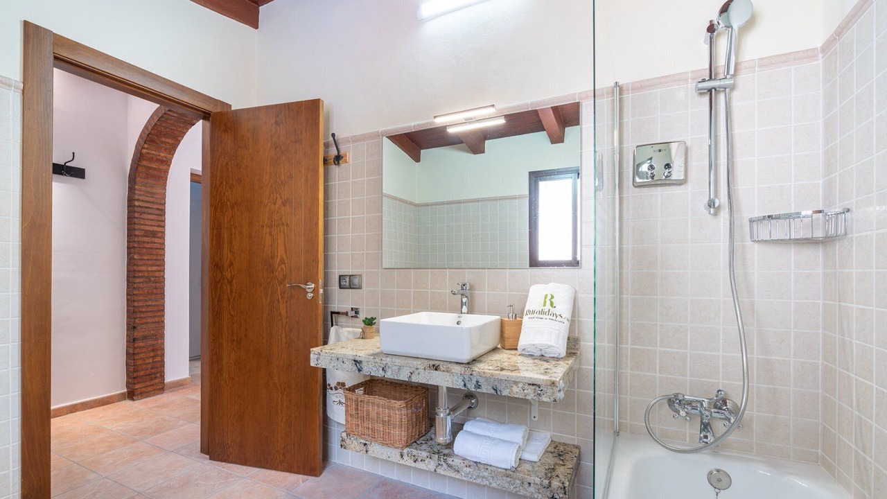 Photo of Bathroom in Riogordo