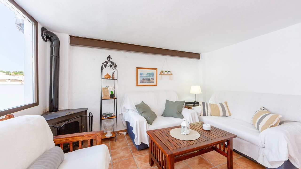 Photo of Livingroom in Fondon