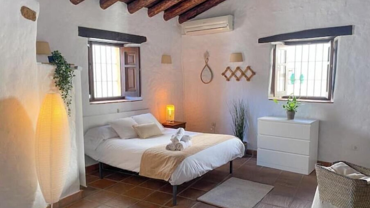 Photo of Bedroom in Benadalid