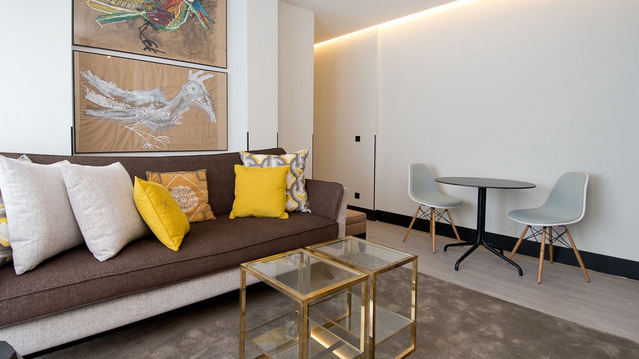 Photo of Livingroom in Literary Quarter