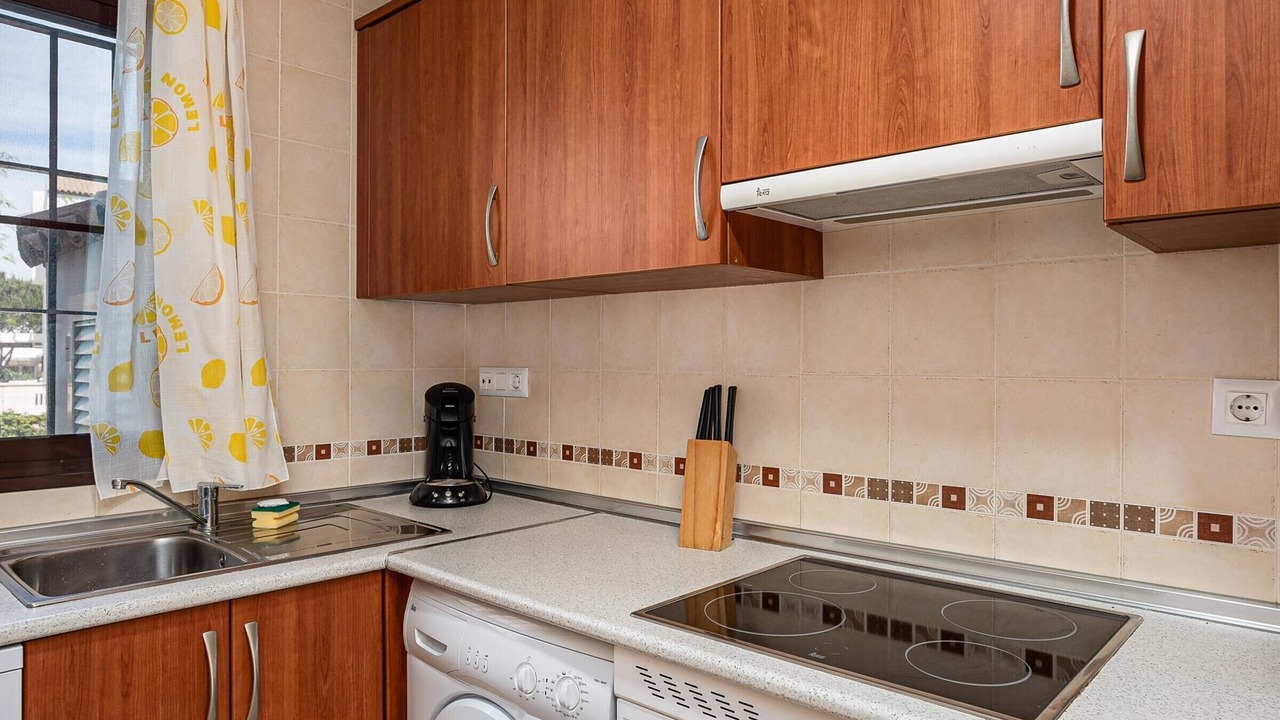 Photo of Kitchen in Poblado de Sancti Petri