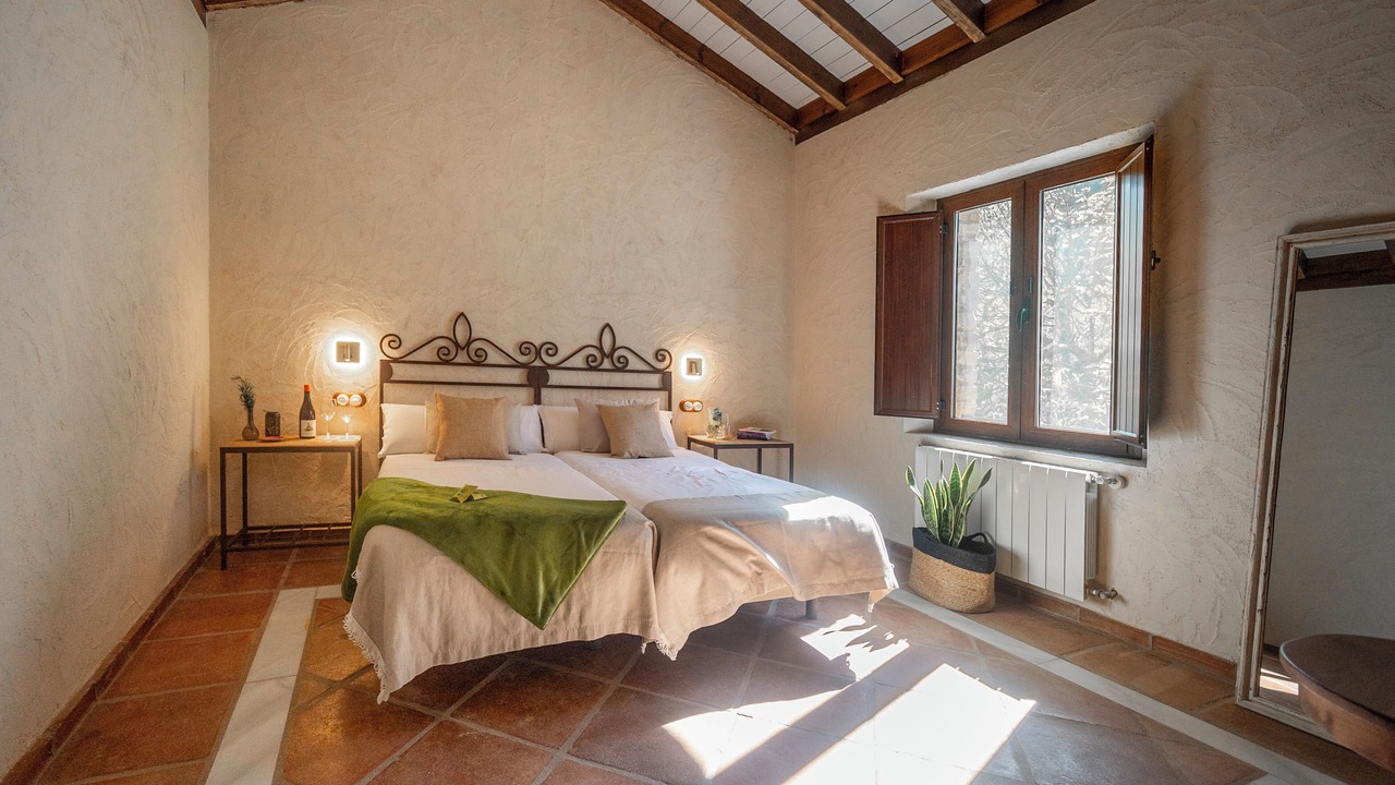 Photo of Bedroom in Benaojan