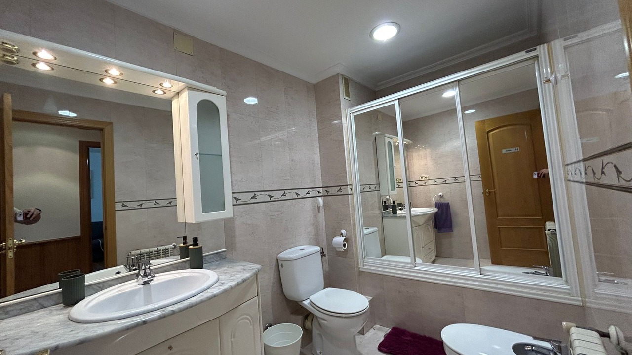 Photo of Bathroom in Imperial