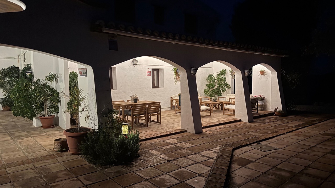 Photo of Outdoor in Algamitas