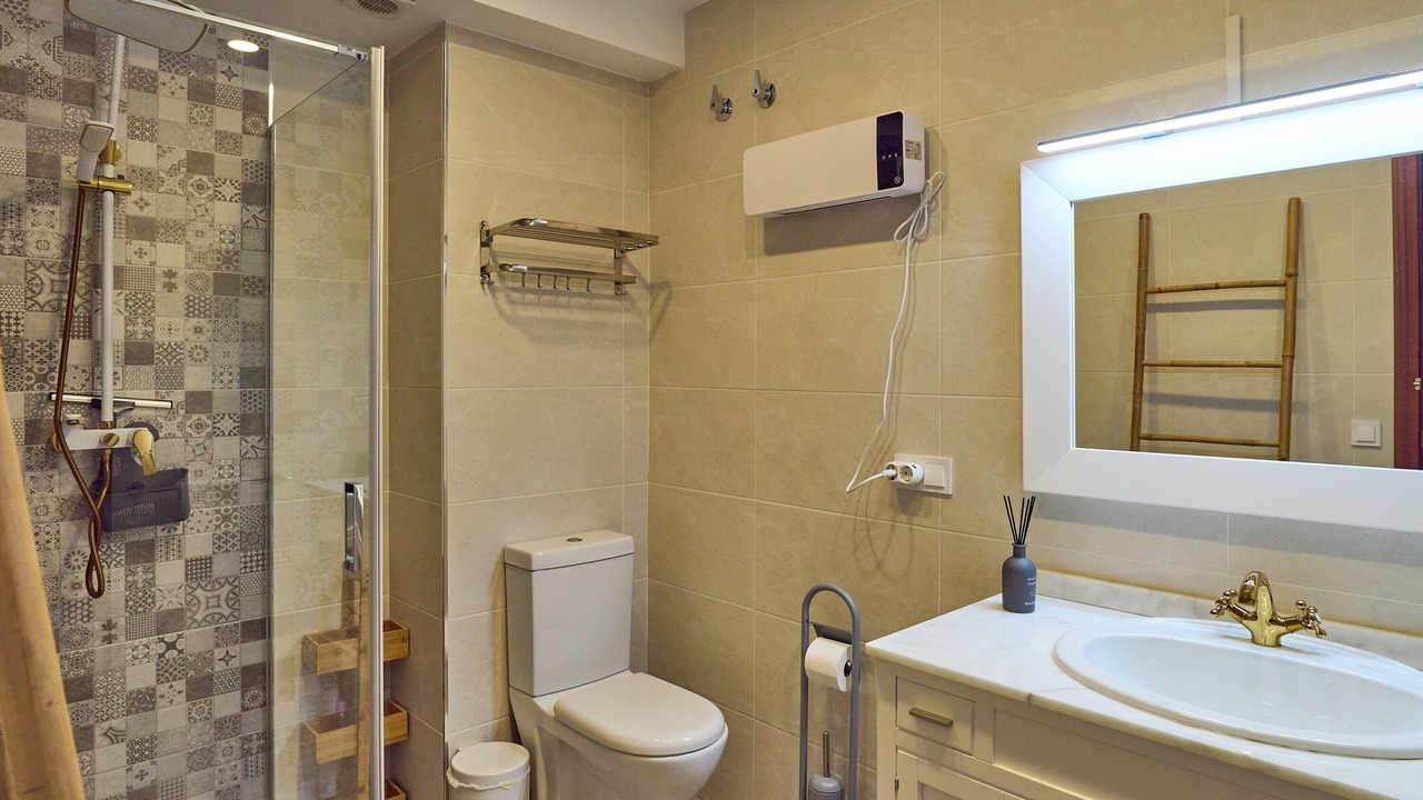 Photo of Bathroom in Cabra