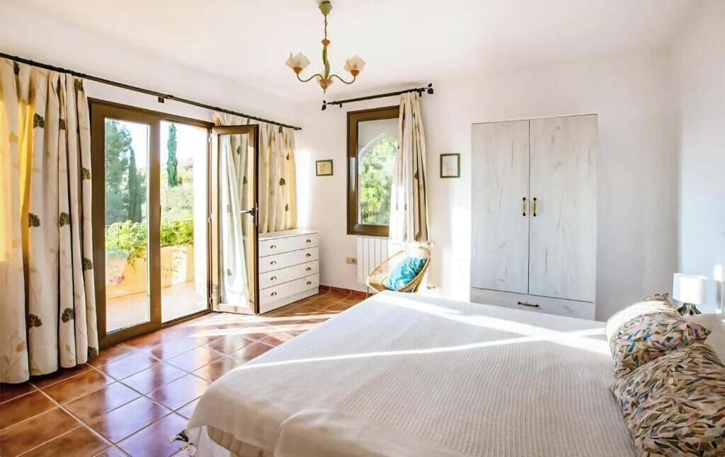 Photo of Bedroom in Turre