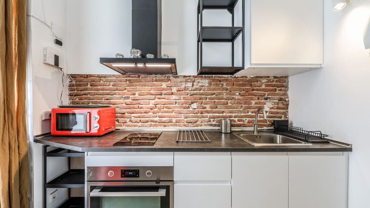 Photo of Kitchen in Embajadores
