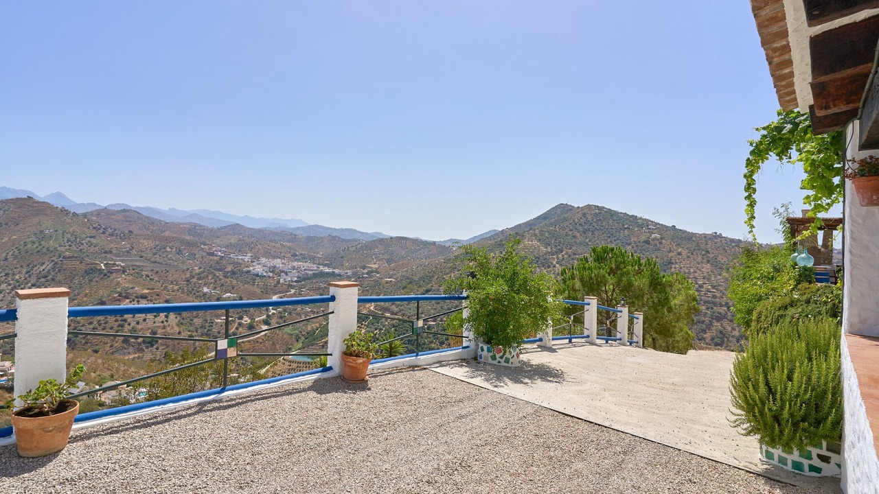 Photo of Outdoor in Arenas