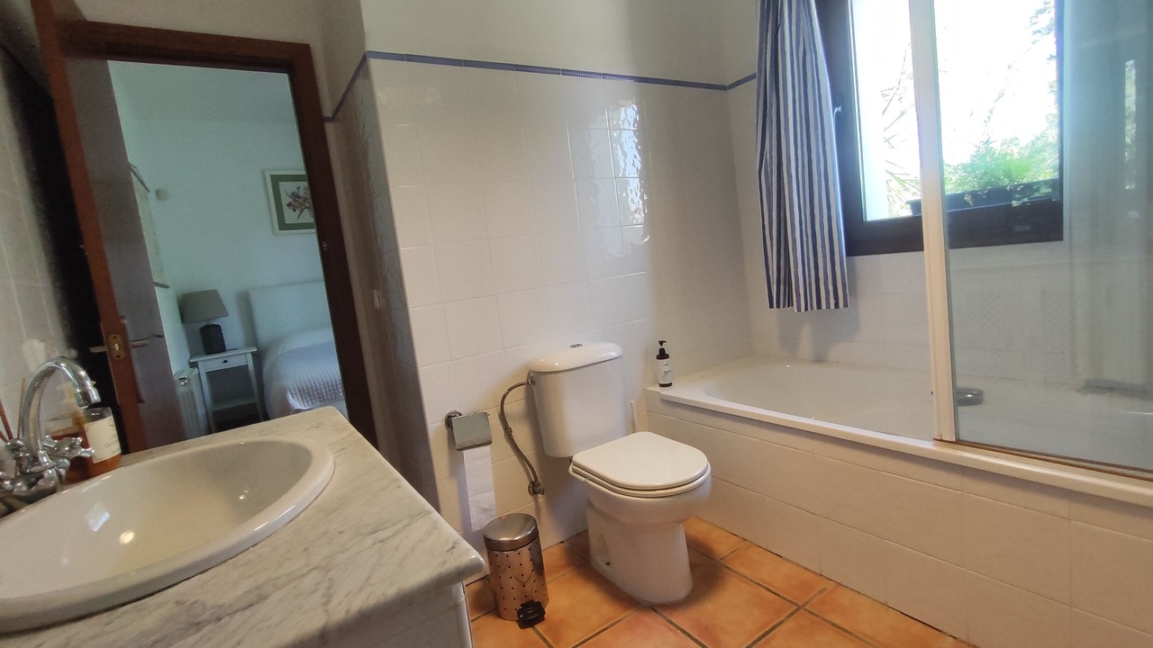 Photo of Bathroom in Villanueva del Rosario