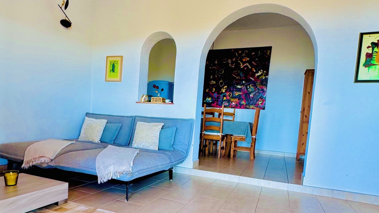 Photo of Livingroom in Sayalonga