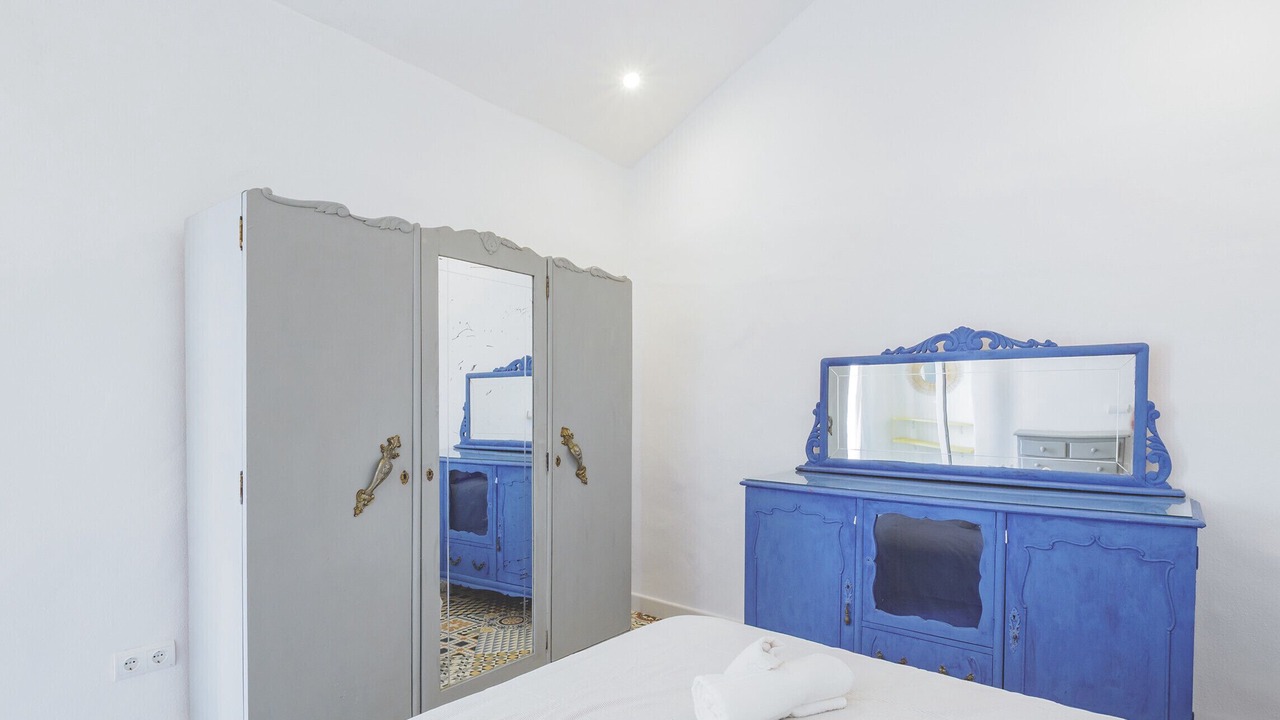 Photo of Bedroom in Coin